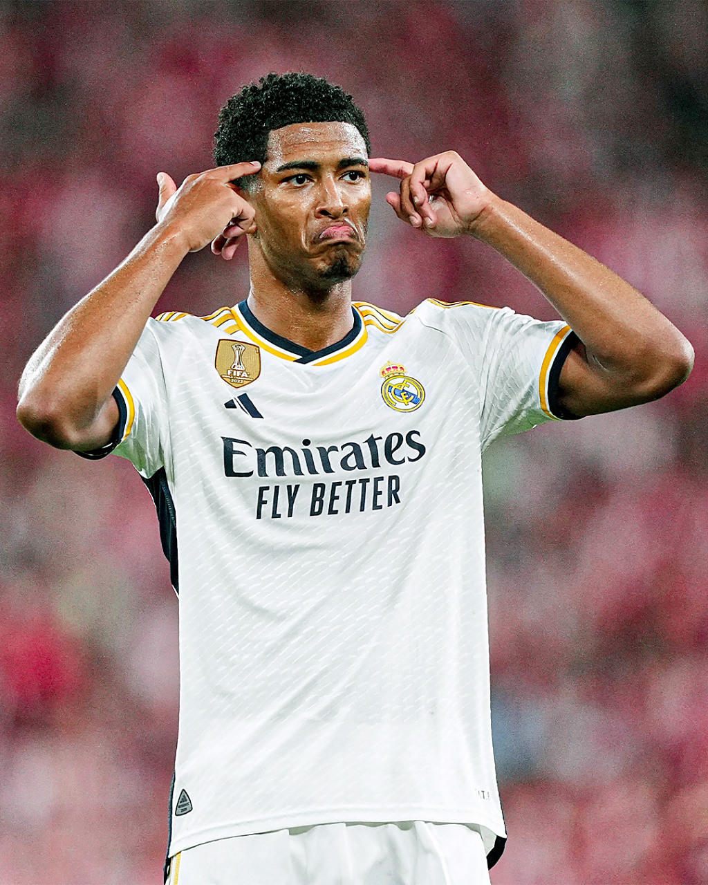 扑点+6次扑救，迈尼昂当选与国米一役米兰队内最佳球员