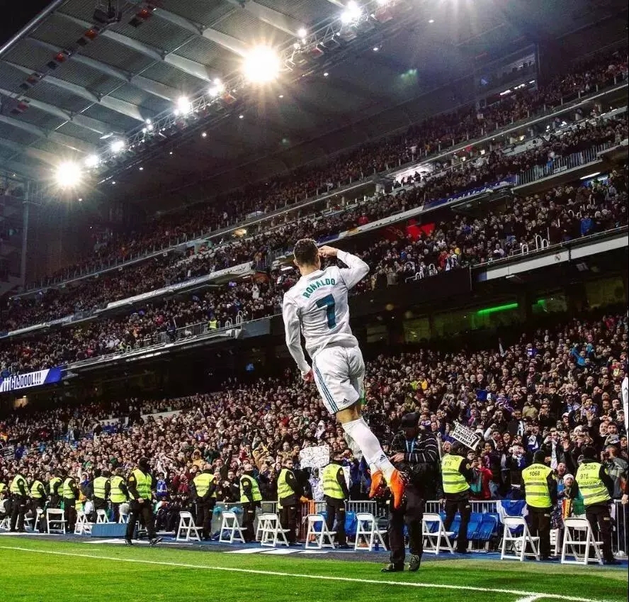 库尔图瓦揭示阿隆索与皇马更衣室的真实关系