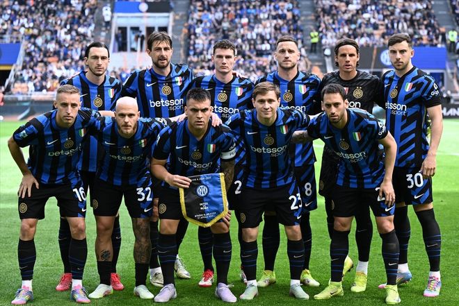 意媒：基耶萨可能冬窗回意甲，国米和米兰都在密切关注（意媒：基耶萨或在冬窗重返意甲，国米与米兰紧盯进展）