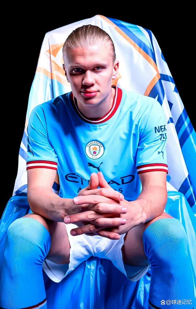 邮报：谢什科对曼联与纽卡都表达过兴趣，但他稍微倾向于红魔